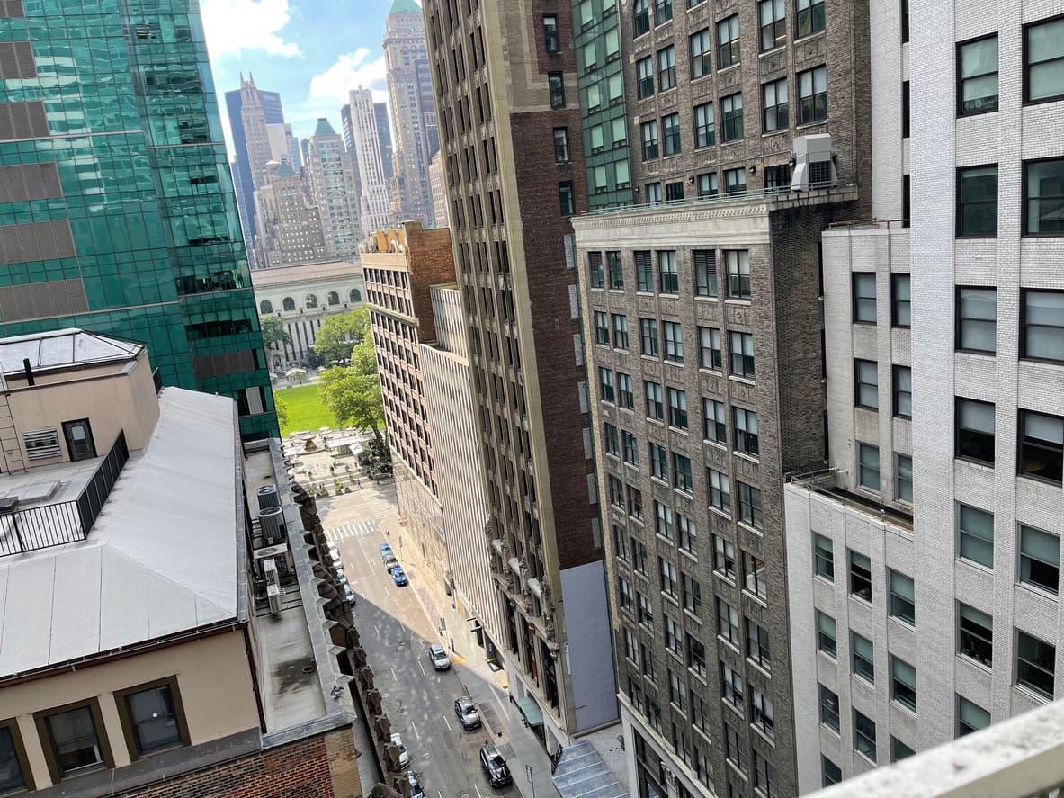 What is 'clearance to close' and how does it impact a purchase?