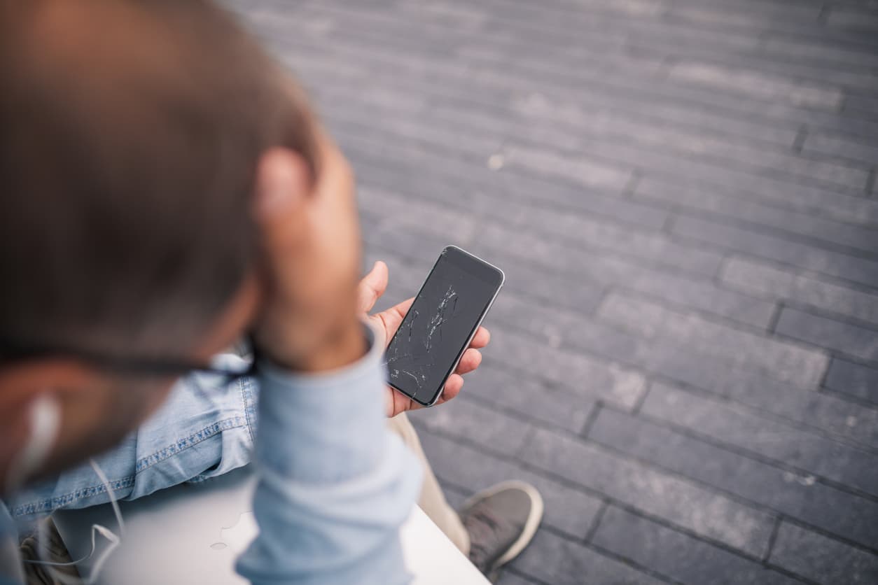 Why you should be protecting your iPhone with renters insurance, not AppleCare