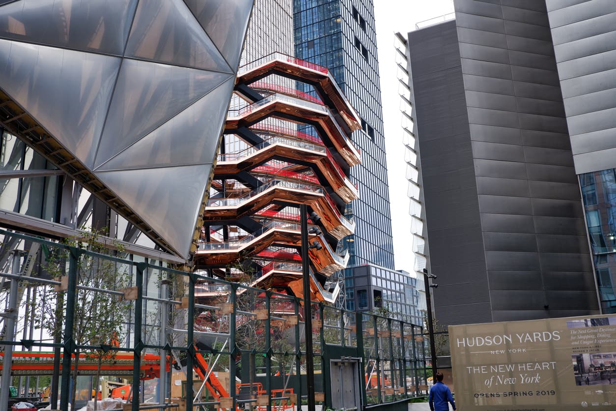 The latest Hudson Yards furor questions use of EB-5 visa program