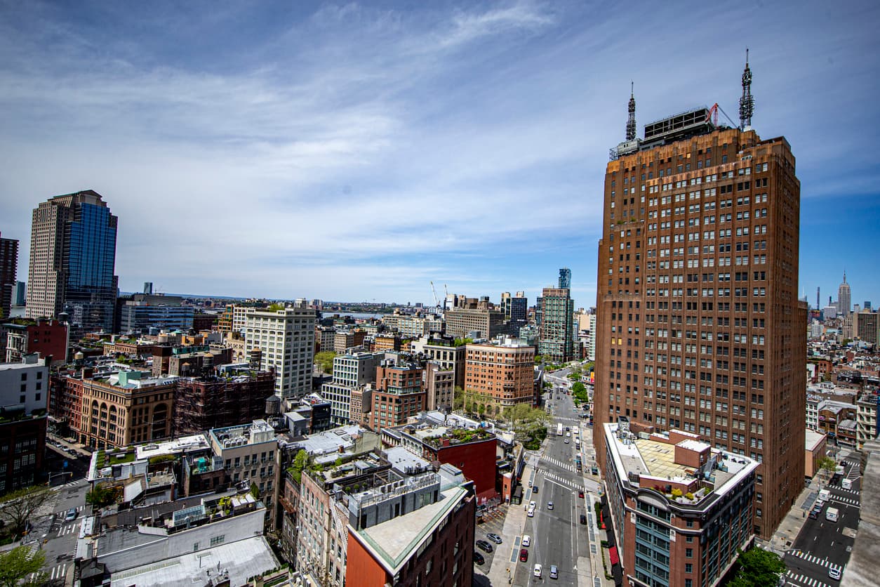 NYC rents hit record highs, new leases plunge as April market sees 'dramatic shifts'