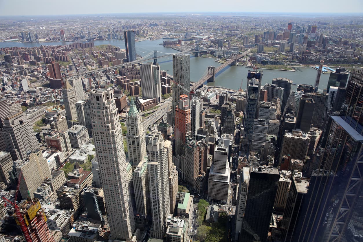 Rental demand hit record lows in Manhattan for June