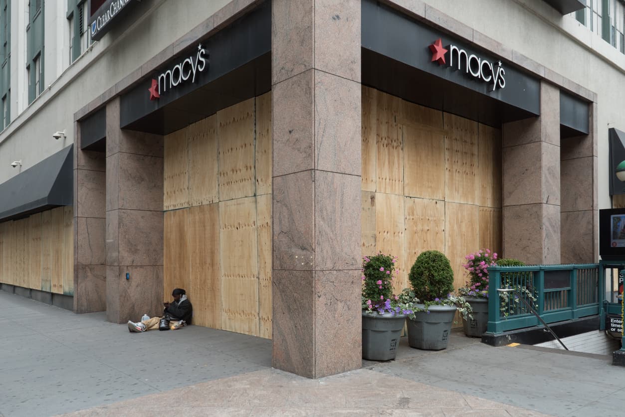 Fearful of election unrest, some Manhattan buildings are beefing up security