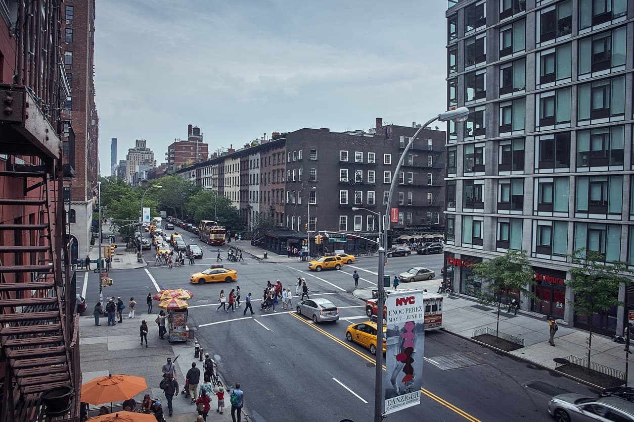 Survey finds over half of NYC renters would leave if they could WFH