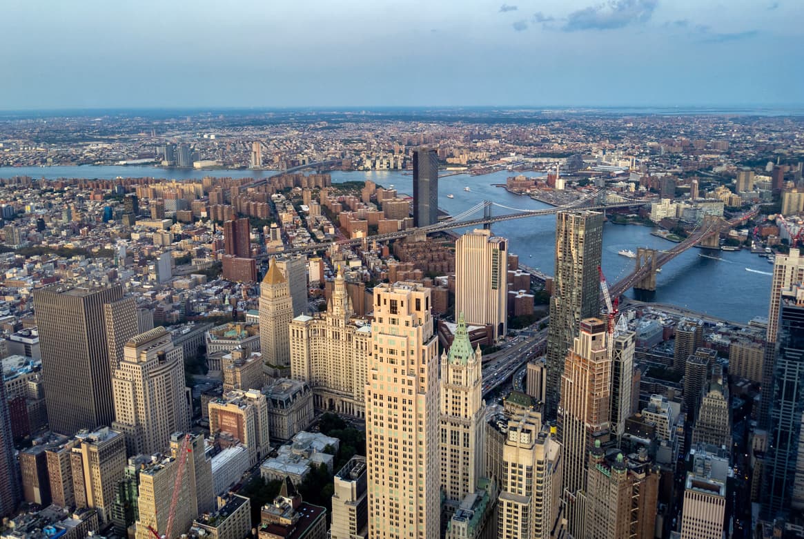 NYC lease signings spike in December, taking some pressure off landlords