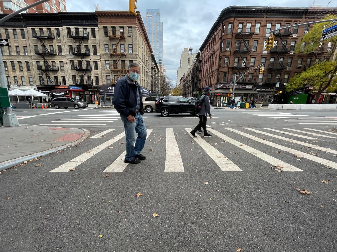 Interior decorators in demand, Hamptons sales double, & more