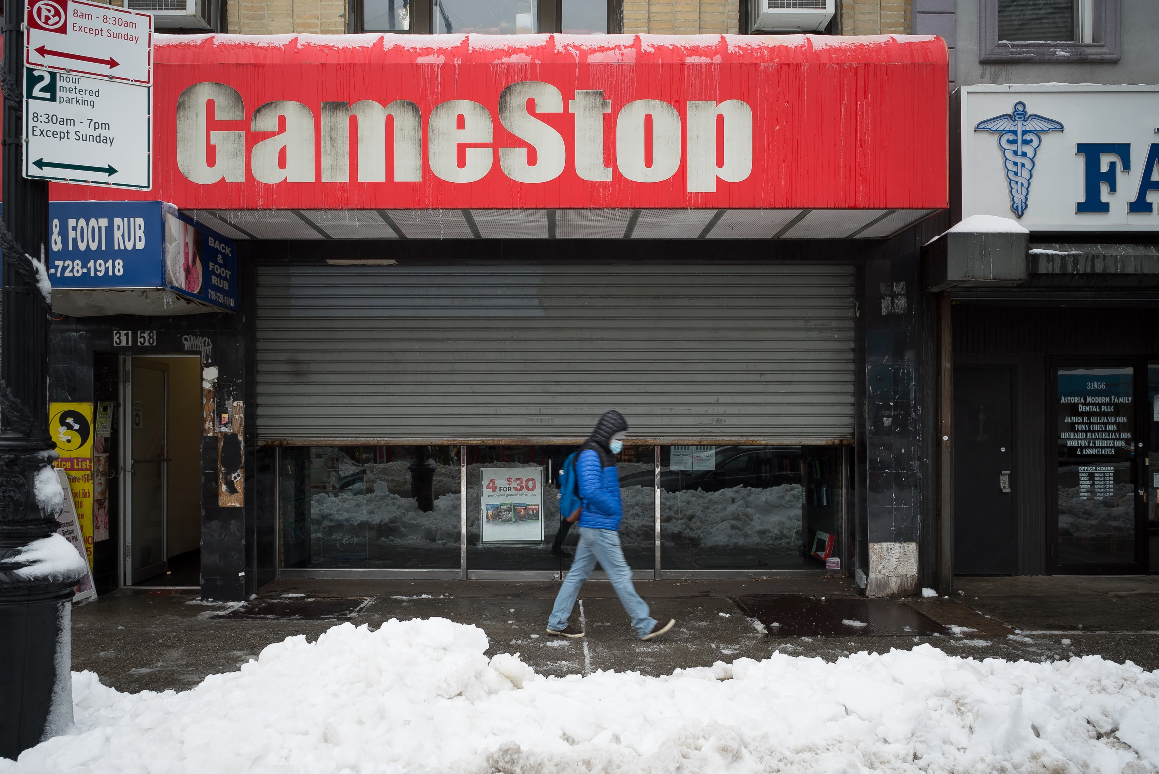 Brooklyn now a seller's market, drawbacks of supertall towers, & more