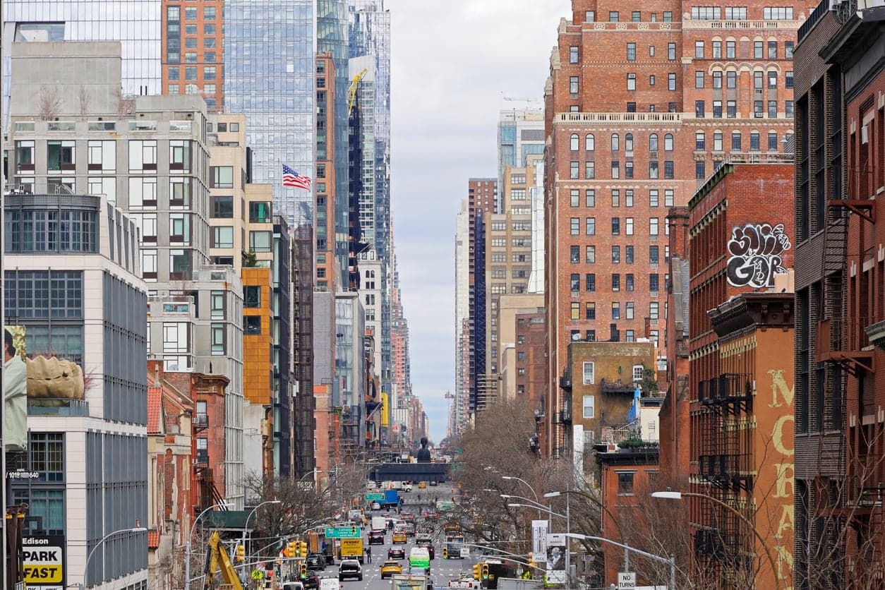 NYC apartment leases with major concessions are coming up for renewal. Here's how to negotiate