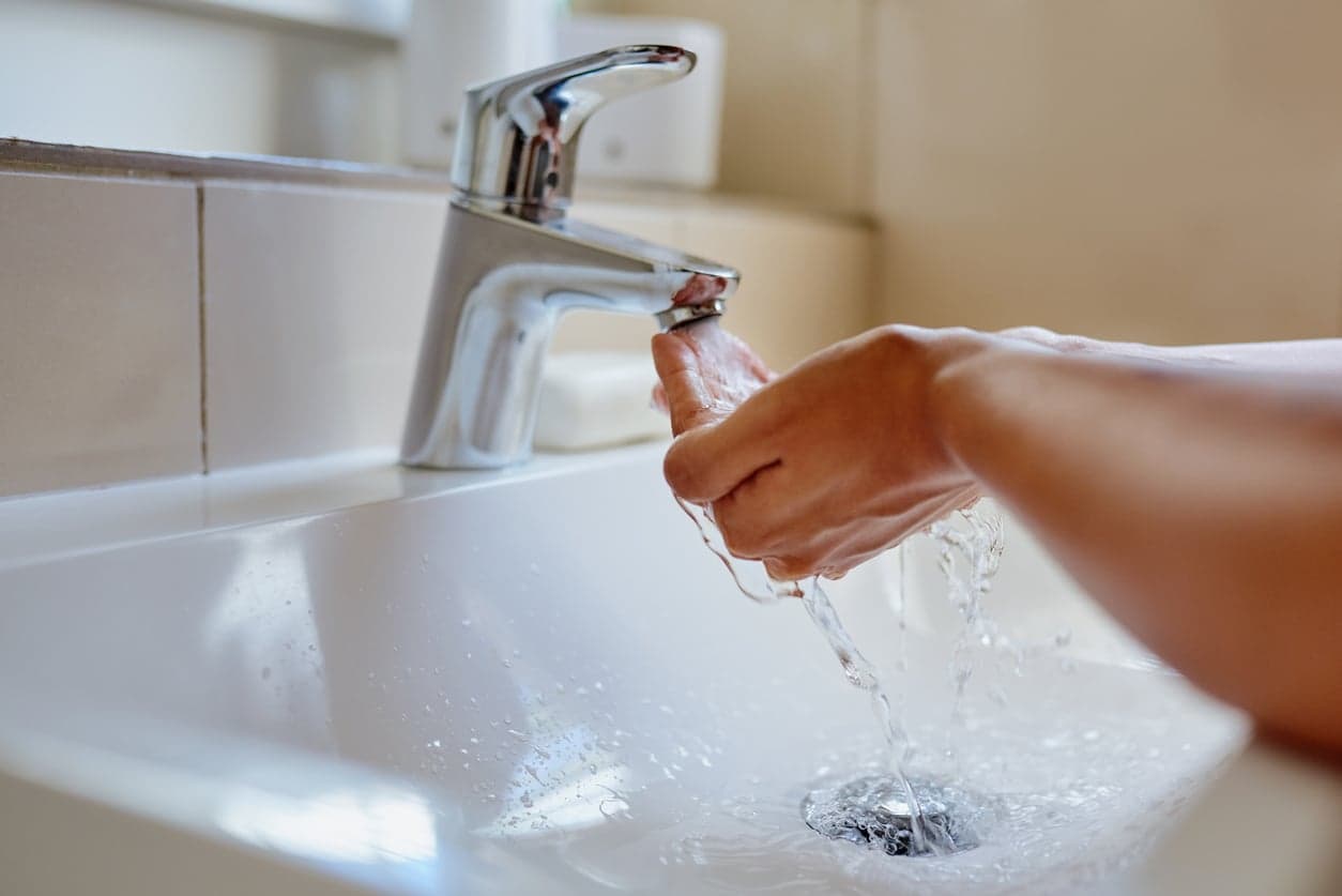 Ask Sam: My apartment had no hot water for days. Am I entitled to a rent abatement? 