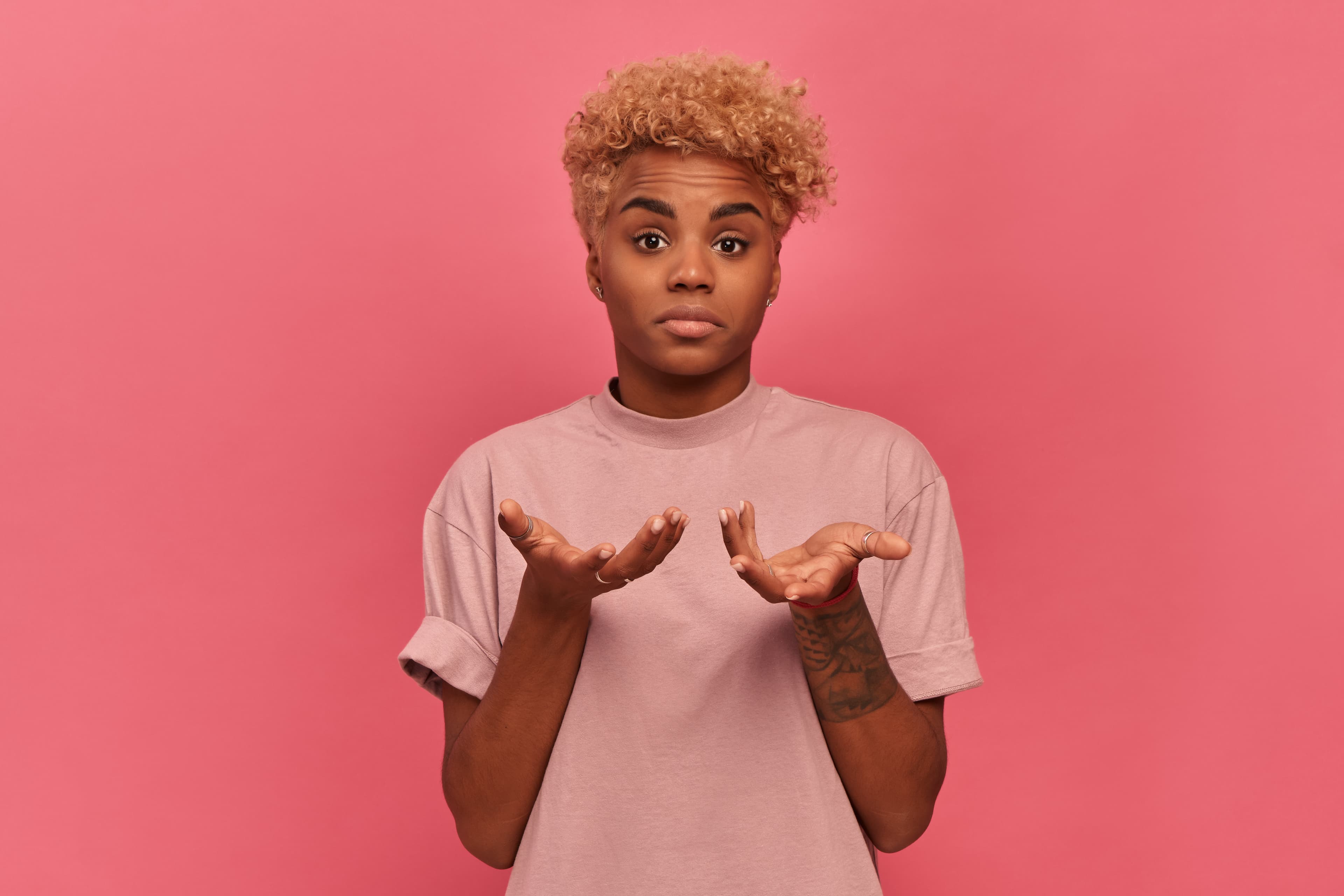 Are there any limits on broker fees for rental apartments?