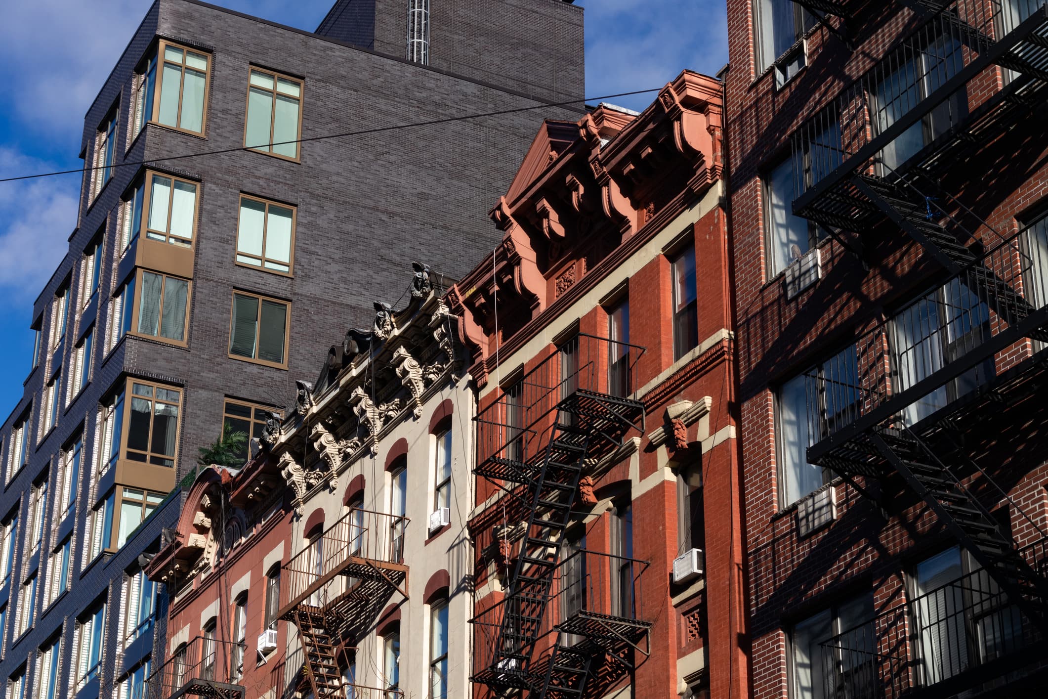 With both NYC rents and mortgage rates rising, does it make more sense to buy or rent in NYC now? 