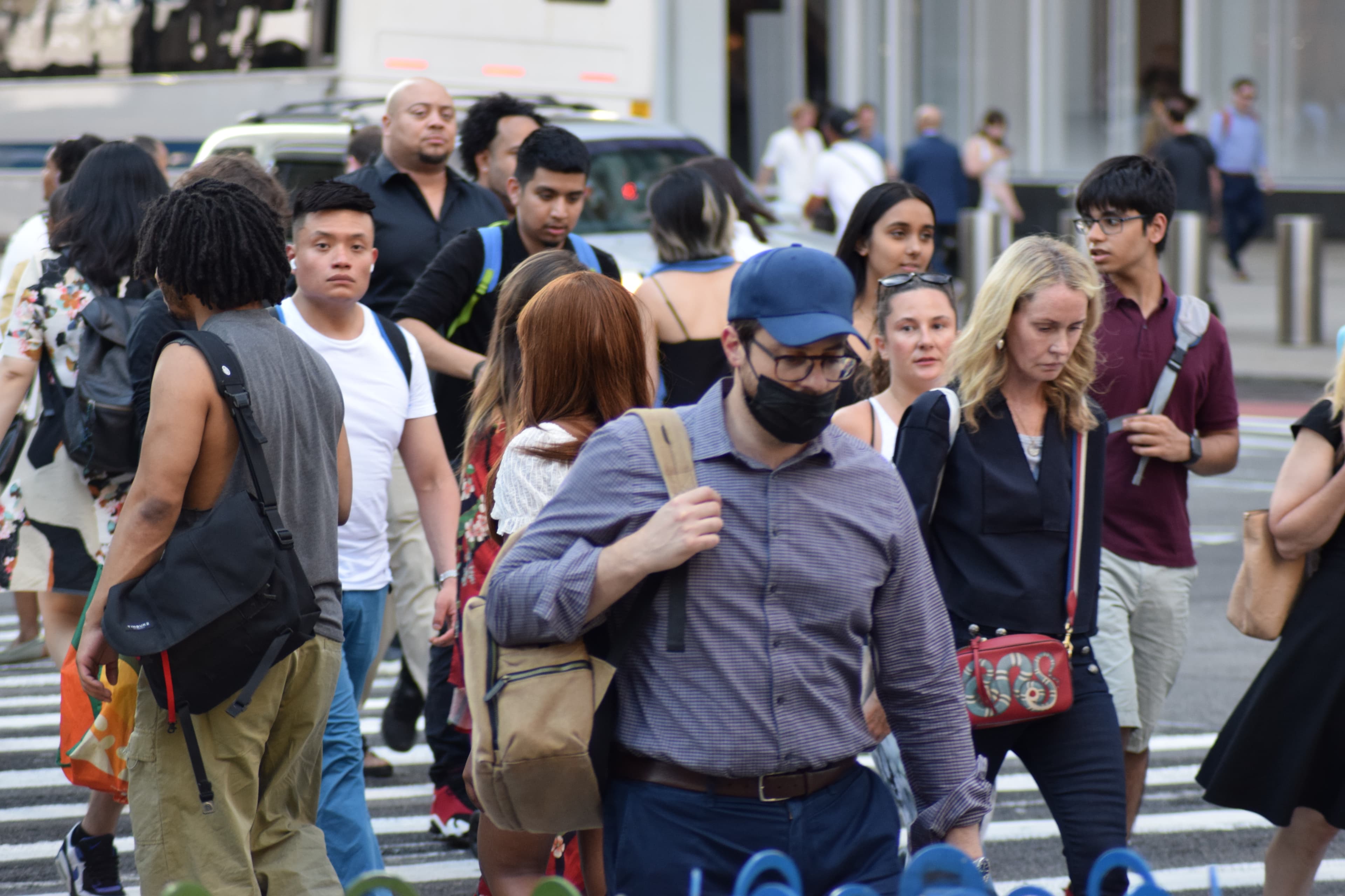 Manhattan's median rent hits $4K, best sites for finding a roommate, & more