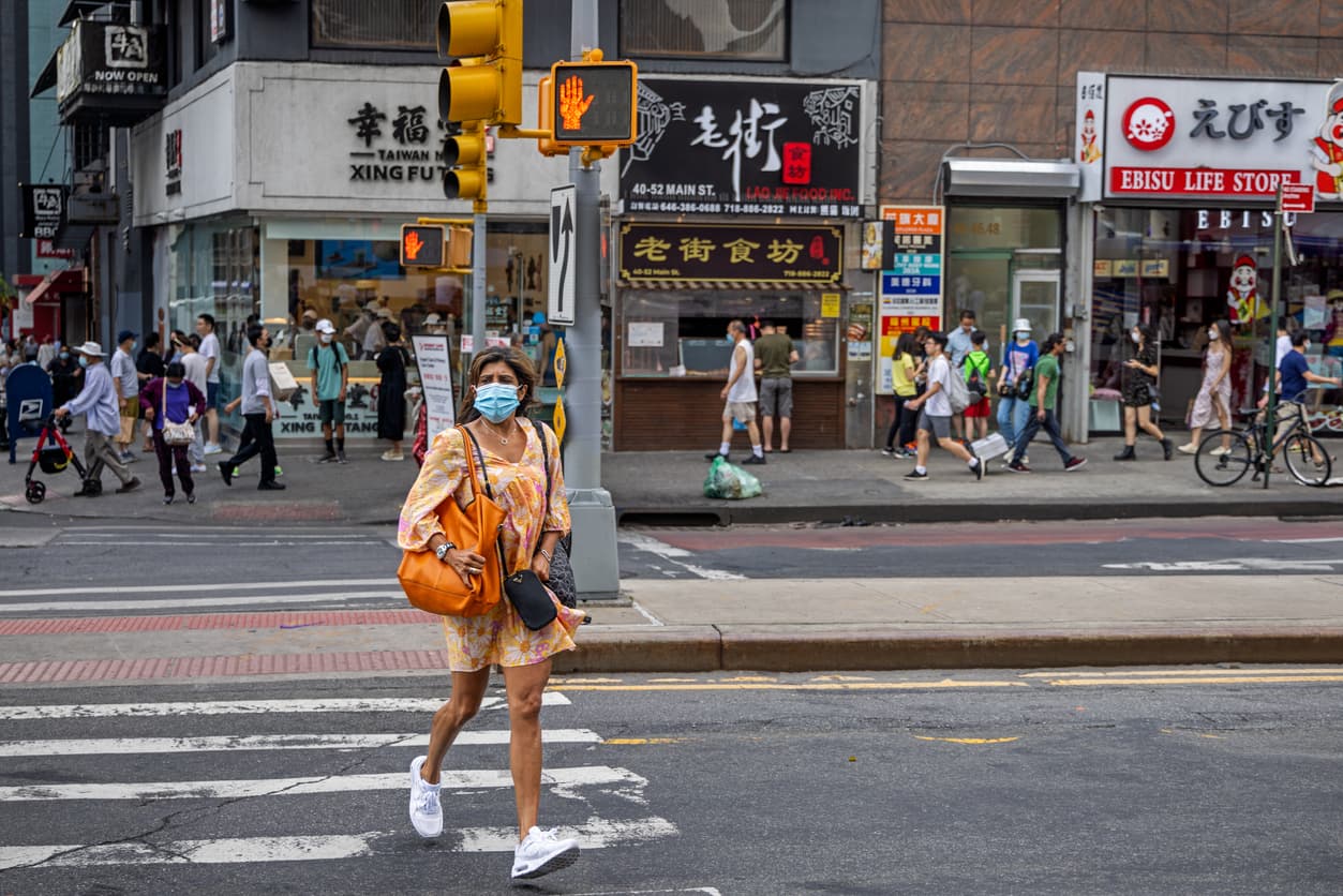 NYC elementary school guide, broker fee bidding wars, & more