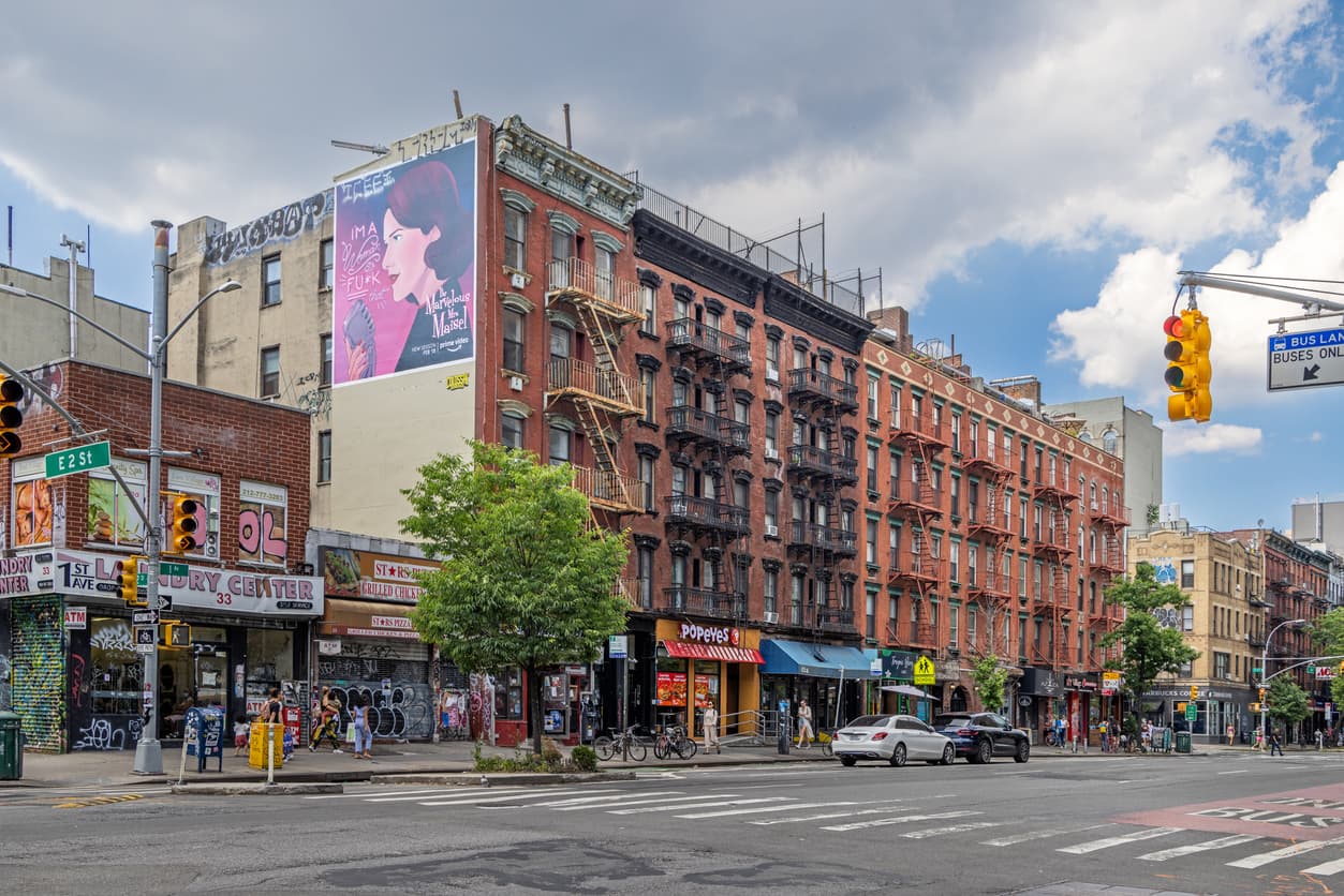 New Yorkers who renewed their leases in September see more moderate rent increases