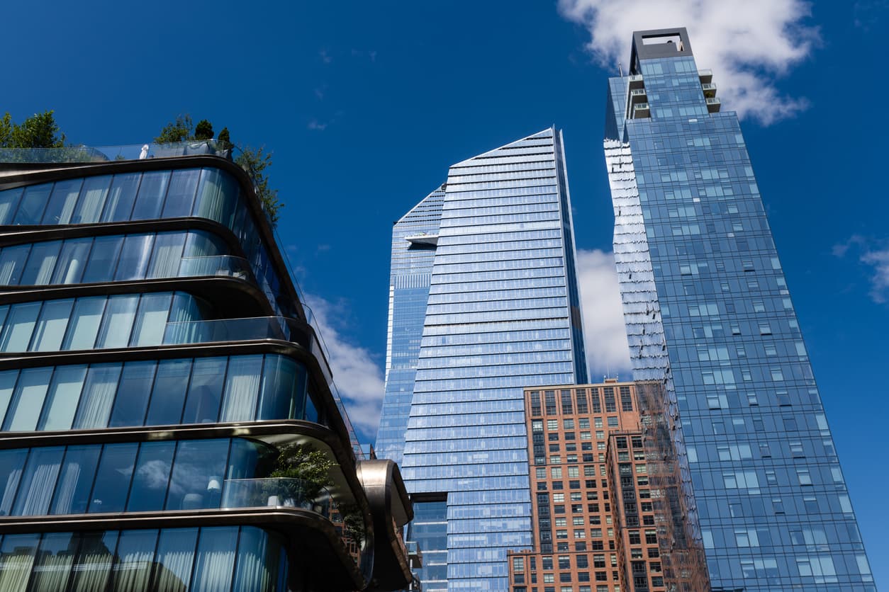 skyline view of Manhattan in Chelsea from the High Line in NYC