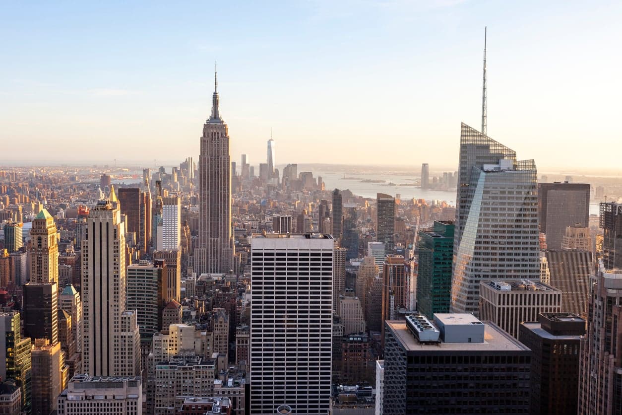 With inventory down and contracts disrupted, Manhattan's spring sales season is on pause, too