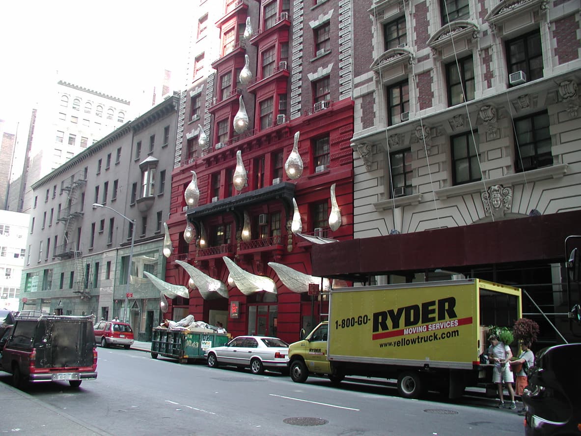 My building says I can't move out because the elevator is broken. Can they do that?