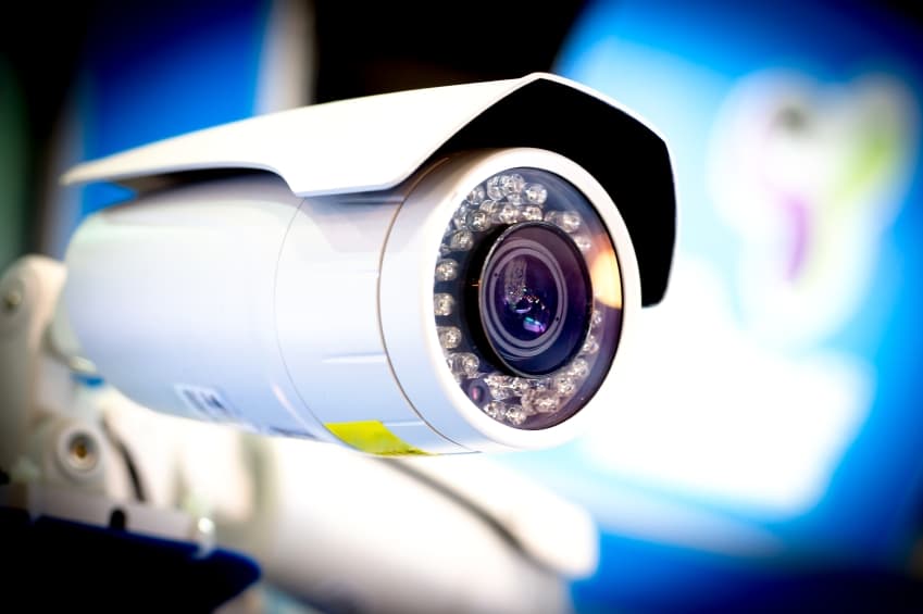 A cheap Bed-Stuy rental for roomies, boards wise up to cyber break-ins, and more