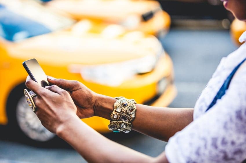 Should we all be paying our rent with apps like Venmo?