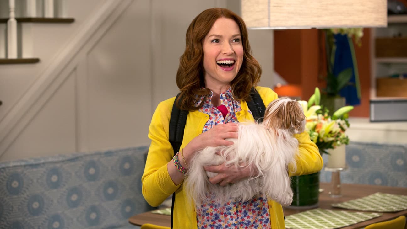 Decorate like Kimmy Schmidt, multi-tasking furniture for small spaces, and more
