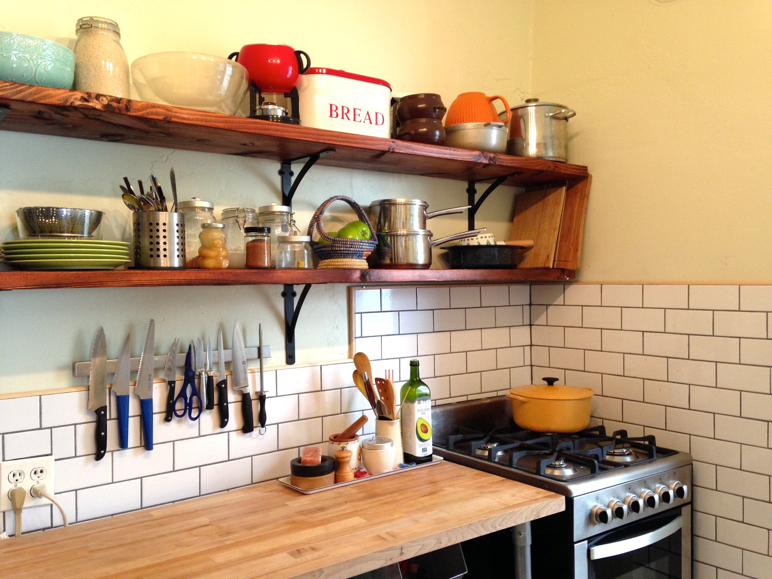 NYC Renovation Chronicles: A step-by-step guide to a DIY backsplash
