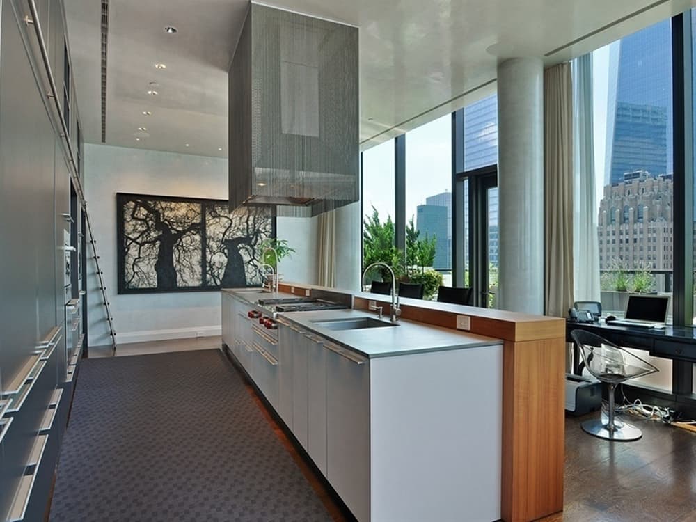 New Yorkers dream of kitchen overhauls, a second bathroom and ... less space?