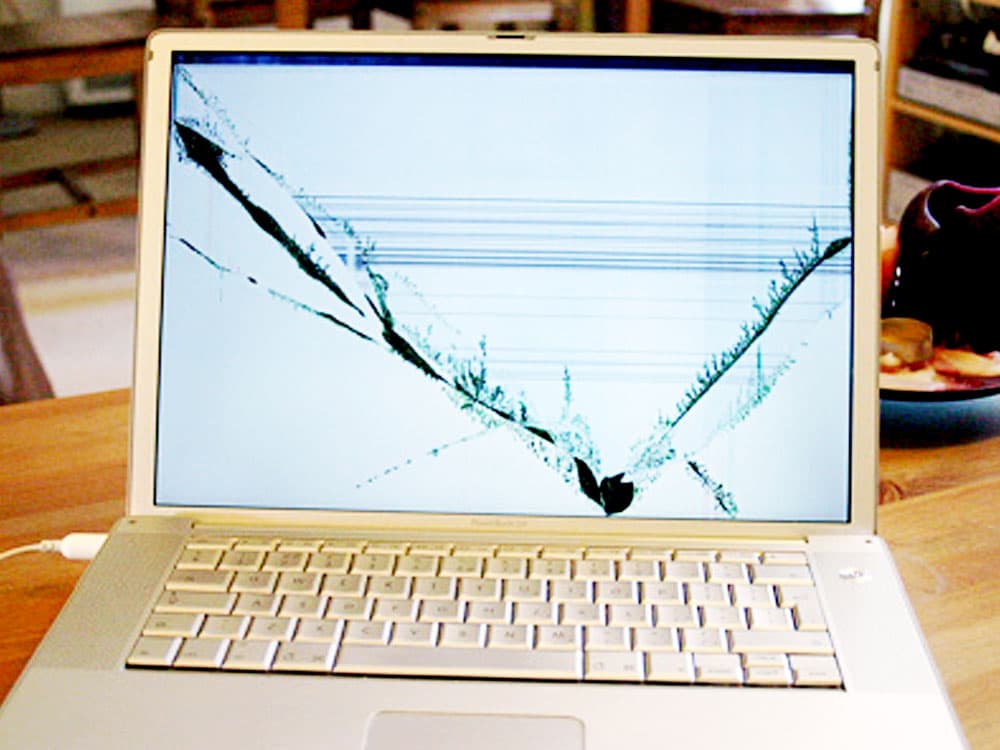 Ask an Expert: Should my landlord pay for my wrecked laptop?