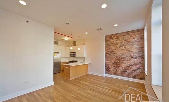 Low-Fee Rental Roundup: Battery Park City, Bed-Stuy, Astoria and more, from $2,150 to $6,100 a month