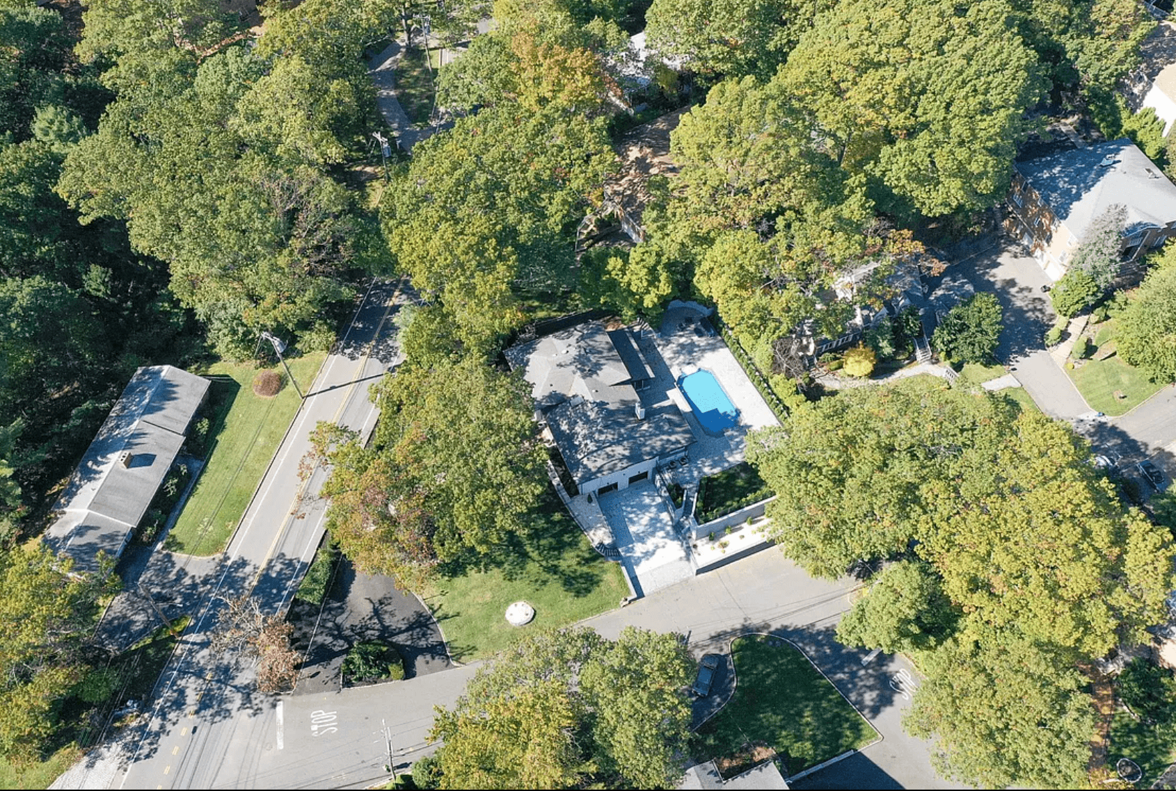 What to know about buying in Todt Hill, Staten Island, a tony nabe with big houses, large lots, and swimming pools