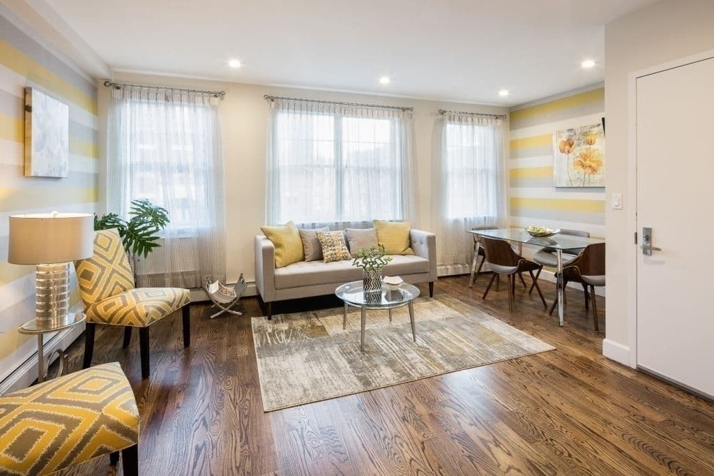 This Flatbush two-bedroom rental comes with discounts, and there may be room to negotiate more