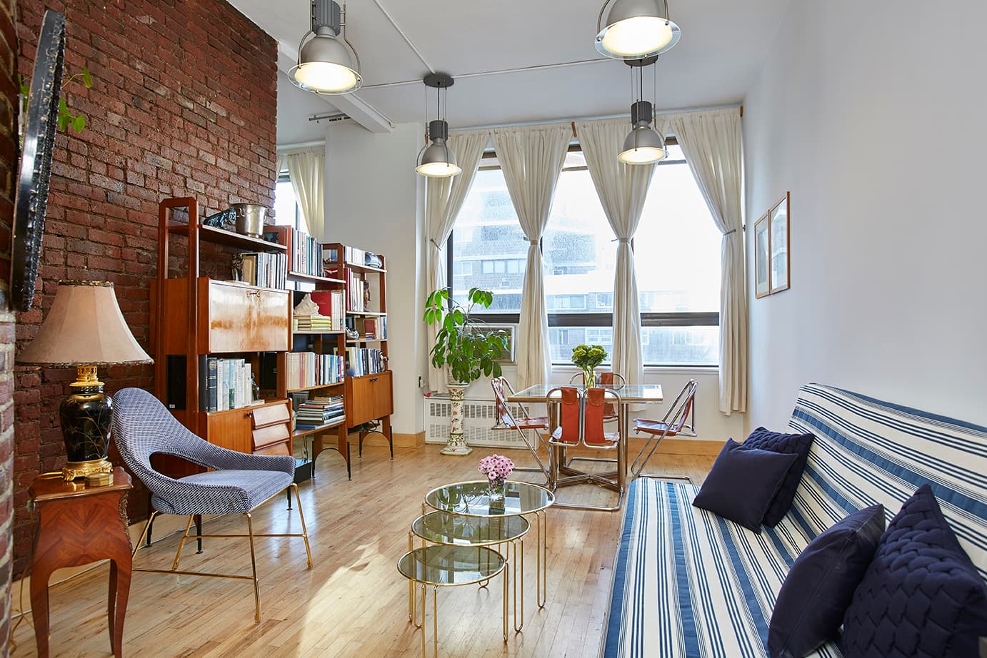 An unusual layout—and loads of exposed brick—add charm to this Gramercy studio