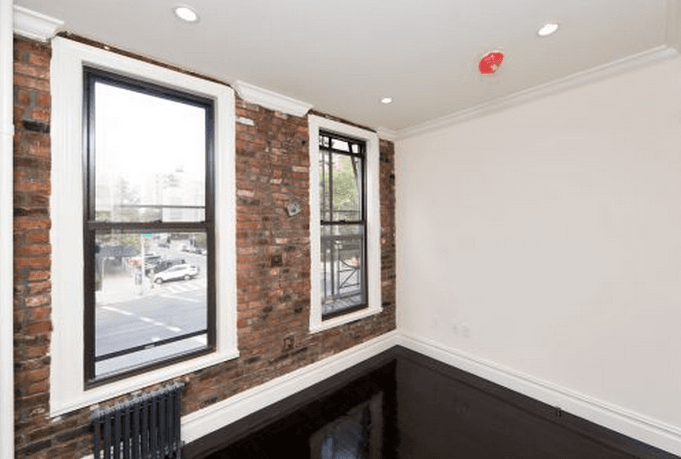 Live out your urban fantasy: 6 beautiful exposed brick apartments for rent in NYC