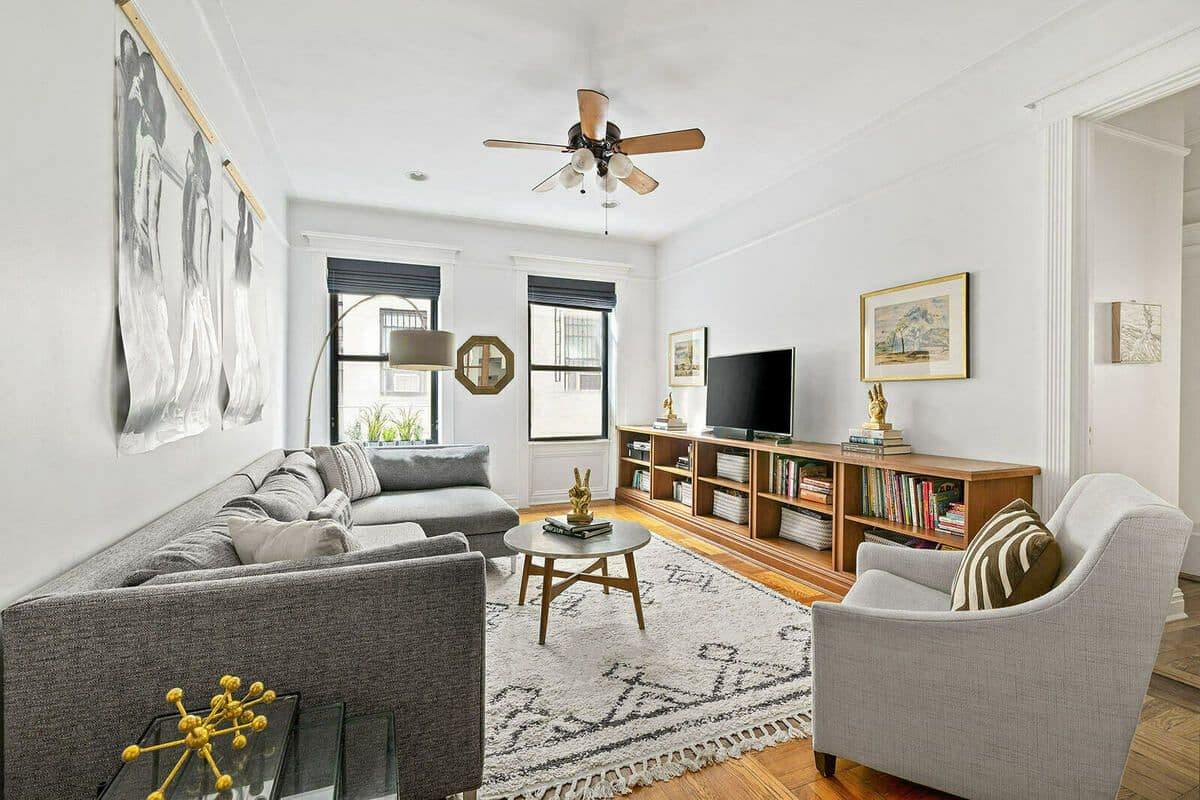 A renovated Prospect Heights prewar that retains some original details, for $1,000,000