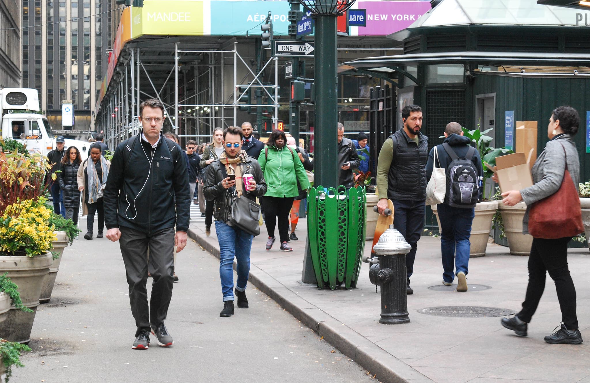 Tap-and-pay comes to the subway, Martha Stewart to offer branded real estate, & more