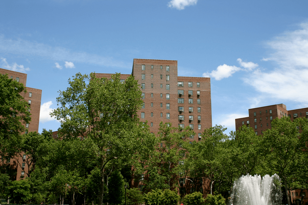Stuy Town residents have a new landlord, and two decades of guaranteed affordability