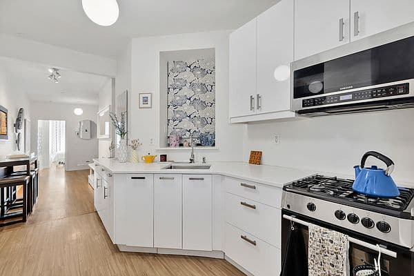 5 Manhattan one-bedroom co-ops with low monthly maintenance fees