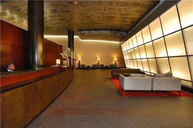 No-Fee Apartment of the Week: FiDi one-bedroom for $2,850