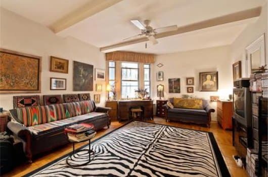 Buy Curious: Can I buy an amenity-rich studio for $350k? Or should I shoot for a one-bedroom?