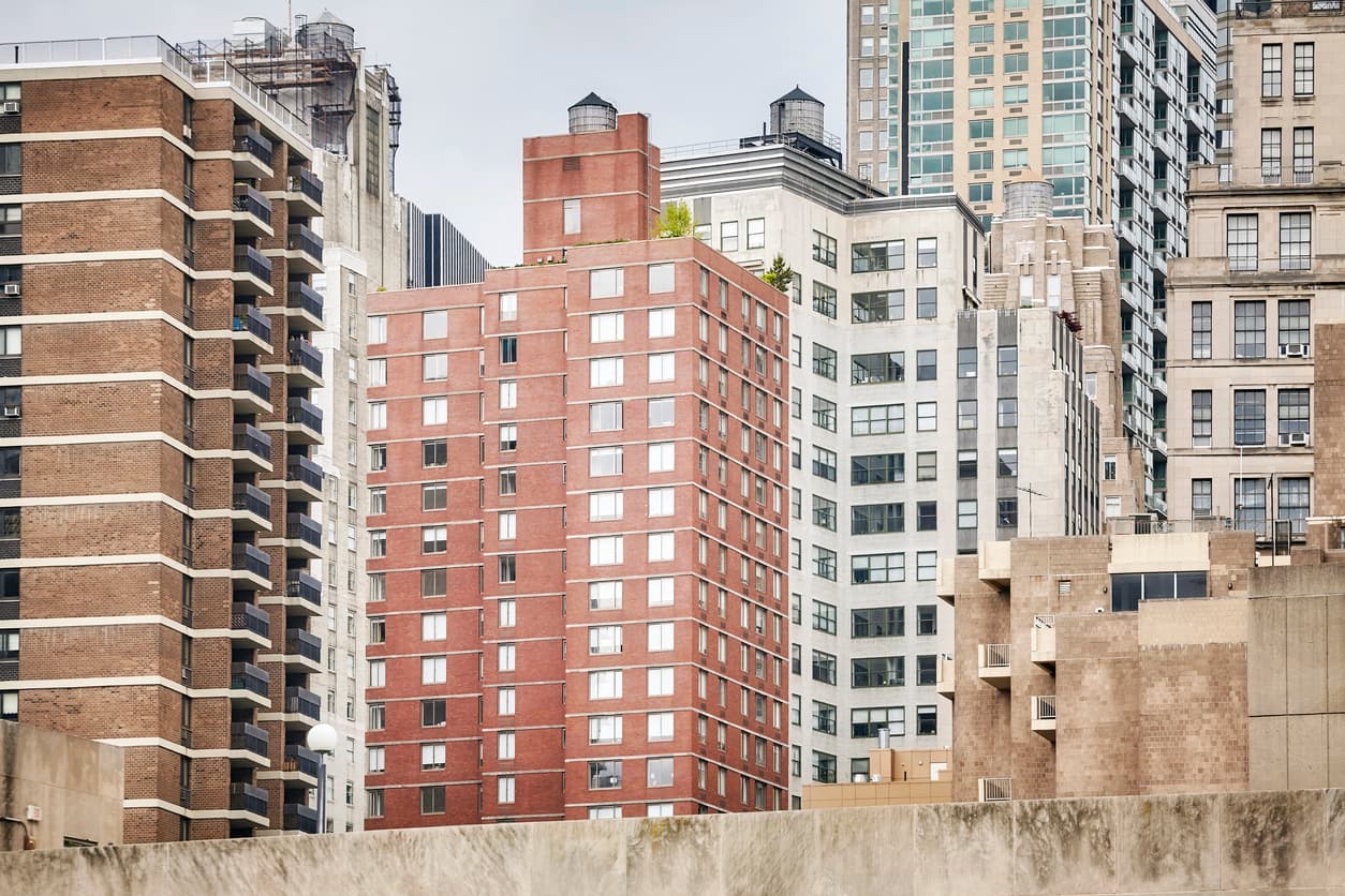 5 signs your landlord is looking to sell your building