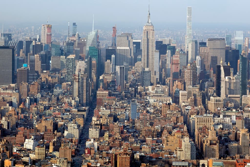 A spring market on ‘steroids’: Lower NYC rents fueled record demand in April