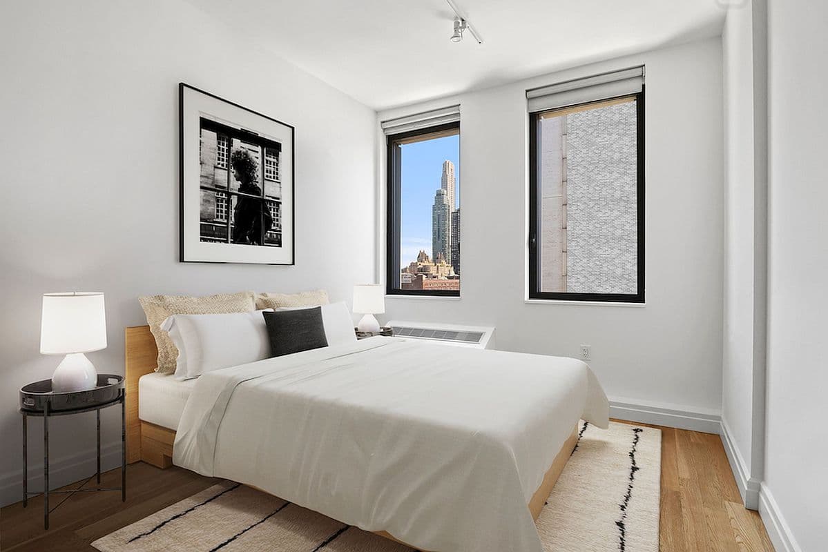 5 Manhattan no-fee one-bedroom rentals with free months